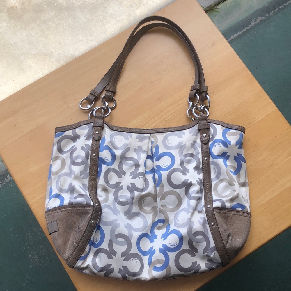 Coach Alexandra Chain Link Clover Signature Satin Shoulder Bag